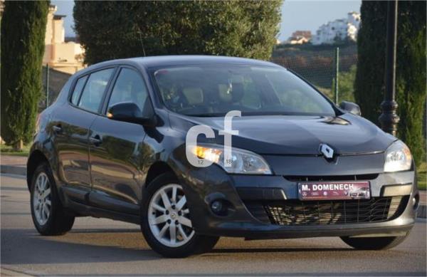 Renault megane 5 puertas Diesel del año 2009